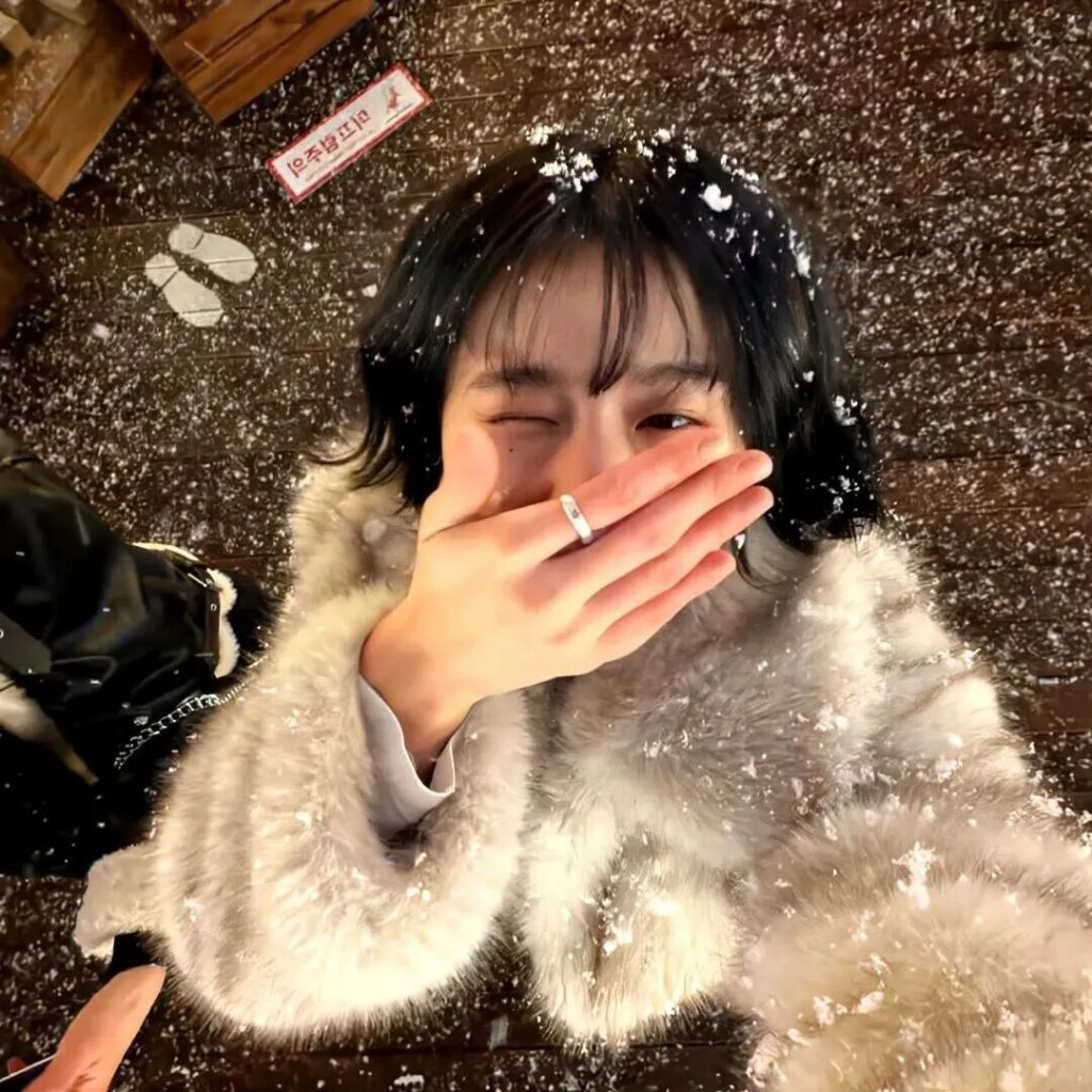 𝙒𝙚𝘾𝙝𝙖𝙩 | 女生头像100张【可直接保存】-优美阁